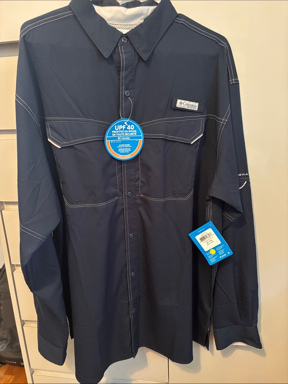 Columbia Men's Navy Blue Lightweight Fishing Shirt Size XL Sun Protection!